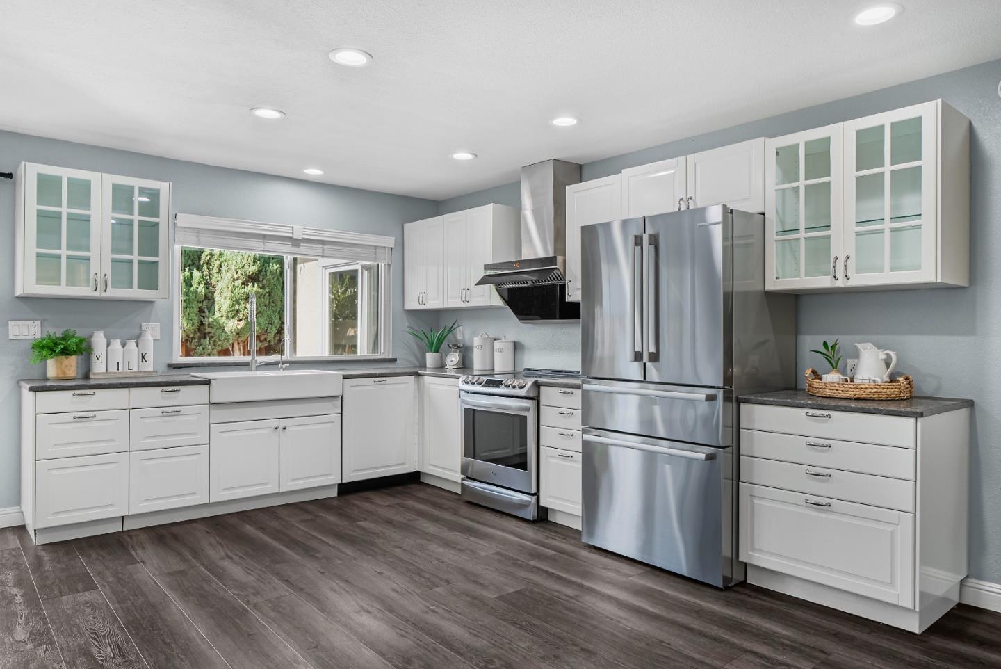Detail Gallery Image 14 of 46 For 1049 Branbury Way, San Jose,  CA 95133 - 4 Beds | 2 Baths