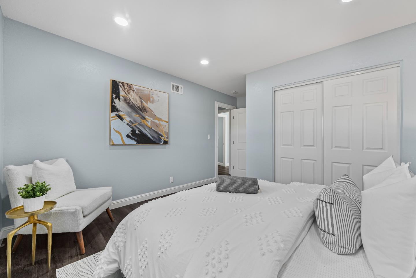 Detail Gallery Image 24 of 46 For 1049 Branbury Way, San Jose,  CA 95133 - 4 Beds | 2 Baths