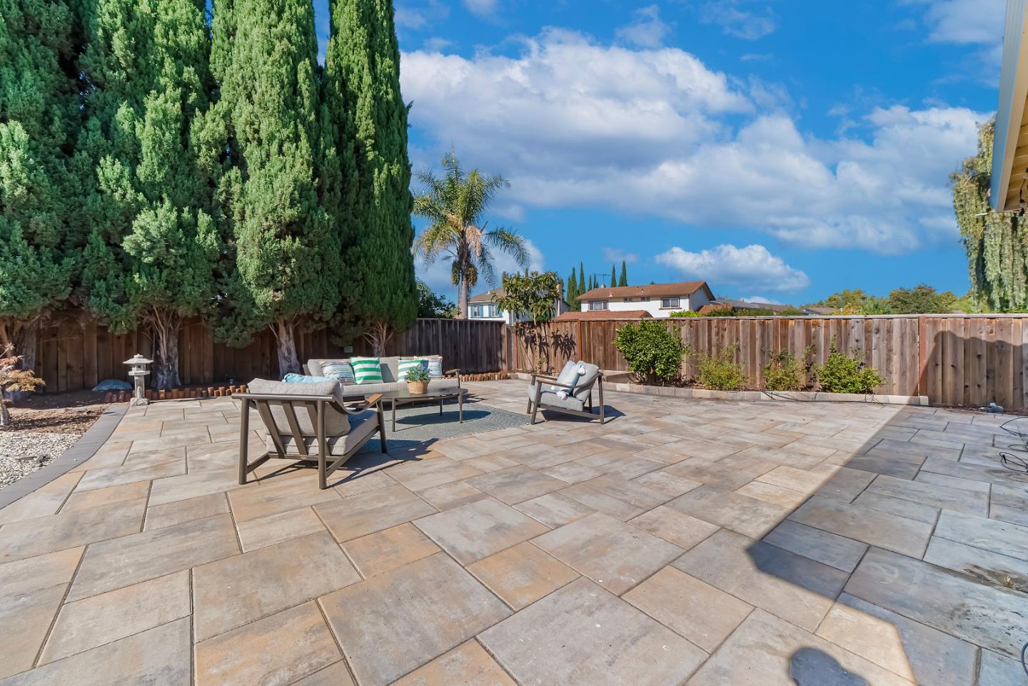 Detail Gallery Image 35 of 46 For 1049 Branbury Way, San Jose,  CA 95133 - 4 Beds | 2 Baths