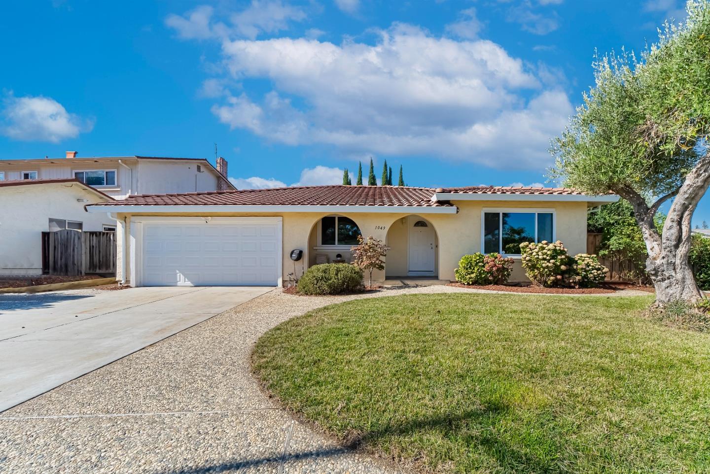 Detail Gallery Image 39 of 46 For 1049 Branbury Way, San Jose,  CA 95133 - 4 Beds | 2 Baths