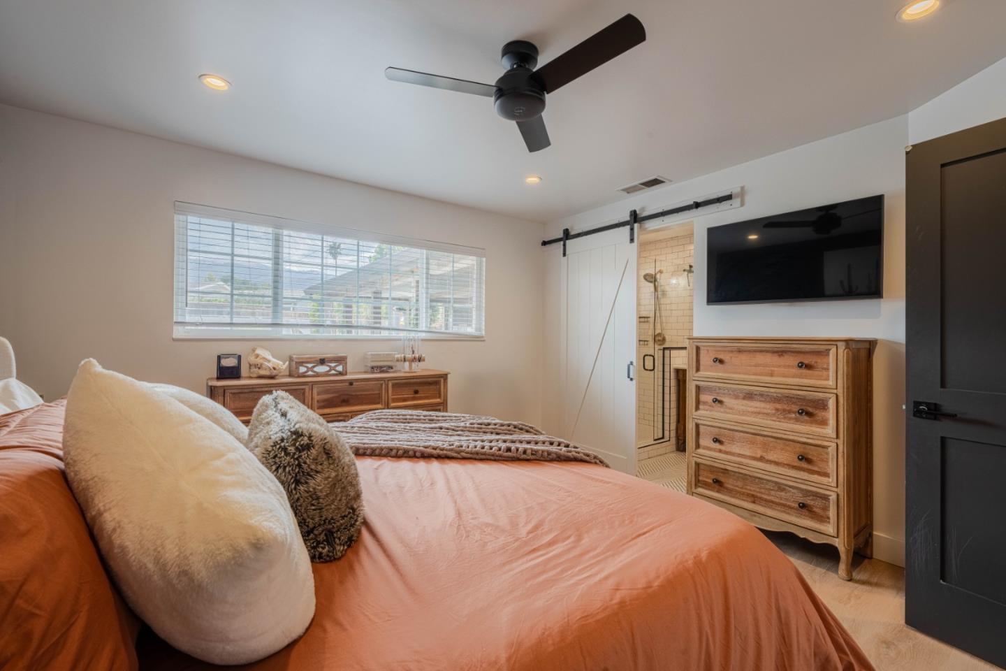Detail Gallery Image 22 of 44 For 17045 Nina Ct, Salinas,  CA 93908 - 3 Beds | 2 Baths