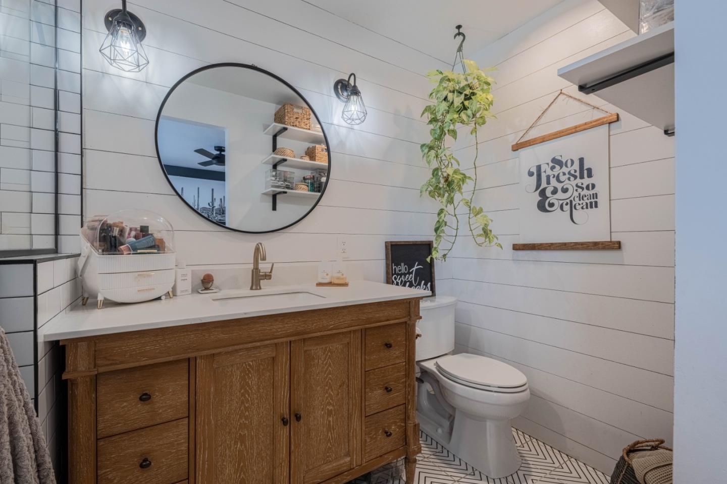 Detail Gallery Image 24 of 44 For 17045 Nina Ct, Salinas,  CA 93908 - 3 Beds | 2 Baths