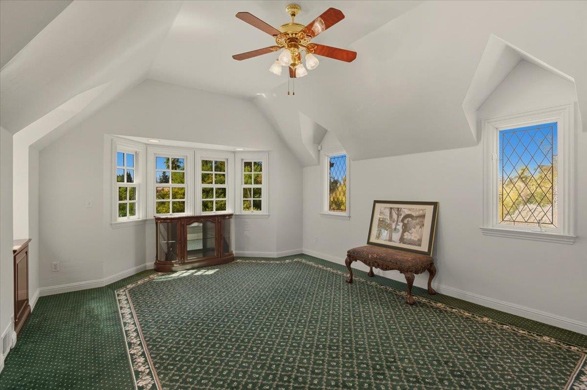 Detail Gallery Image 20 of 48 For 883 Riverside Dr, San Jose,  CA 95125 - 5 Beds | 3 Baths