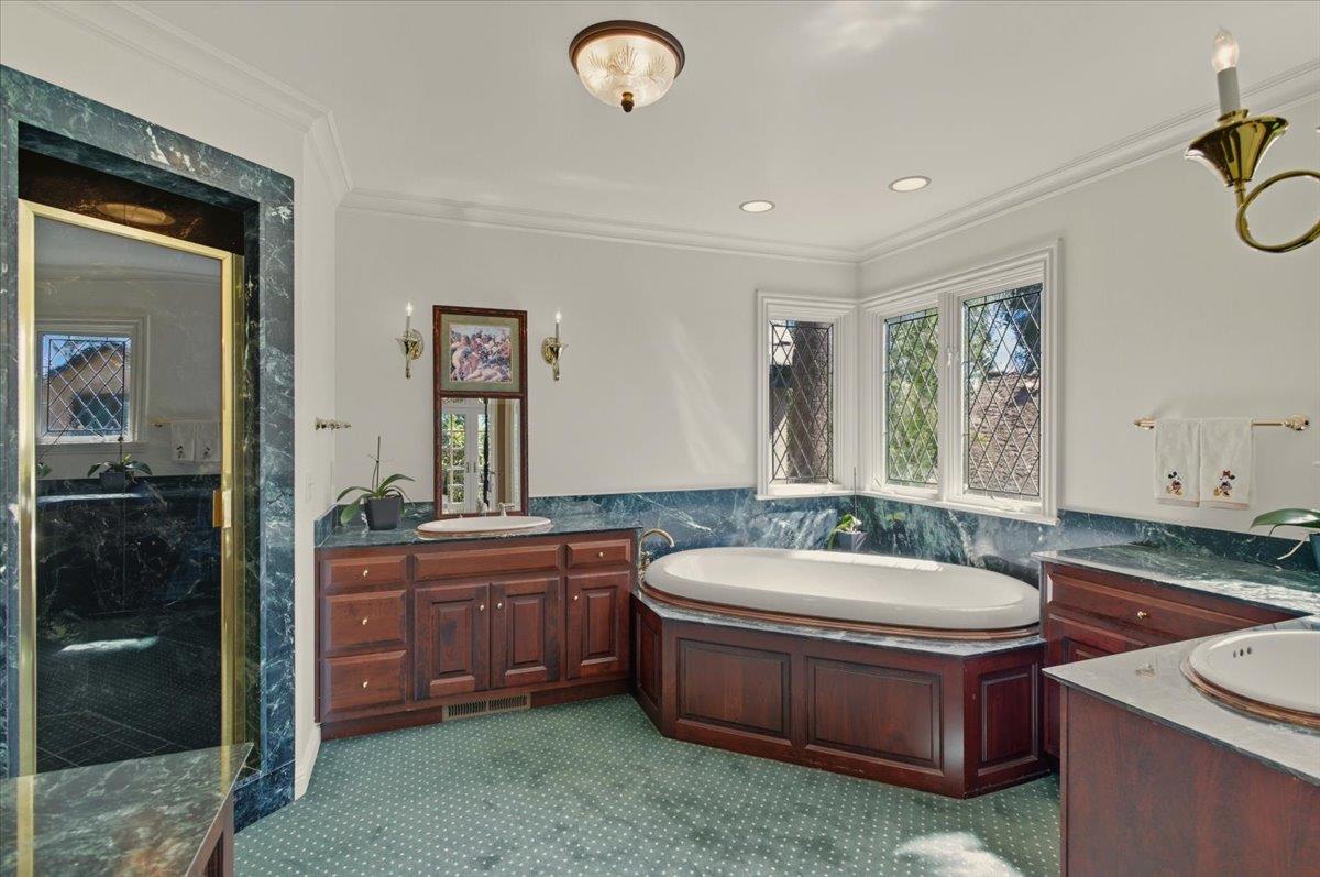 Detail Gallery Image 28 of 48 For 883 Riverside Dr, San Jose,  CA 95125 - 5 Beds | 3 Baths