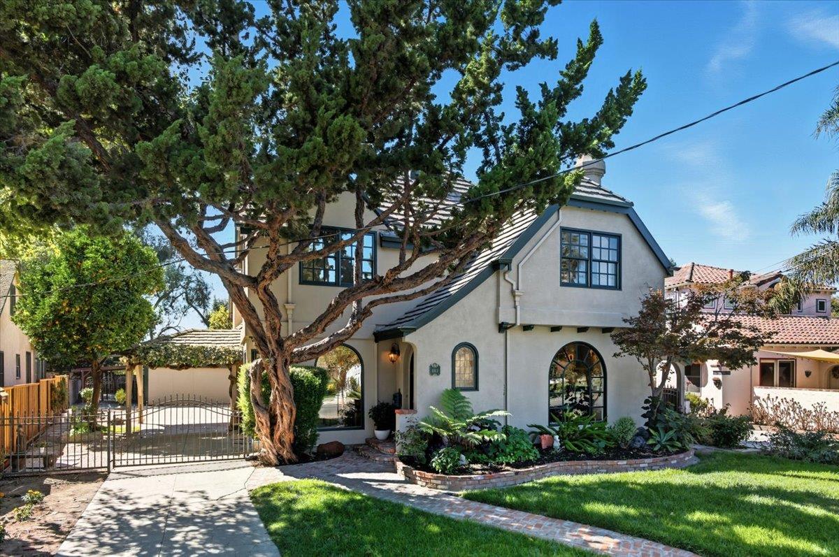 Detail Gallery Image 43 of 48 For 883 Riverside Dr, San Jose,  CA 95125 - 5 Beds | 3 Baths