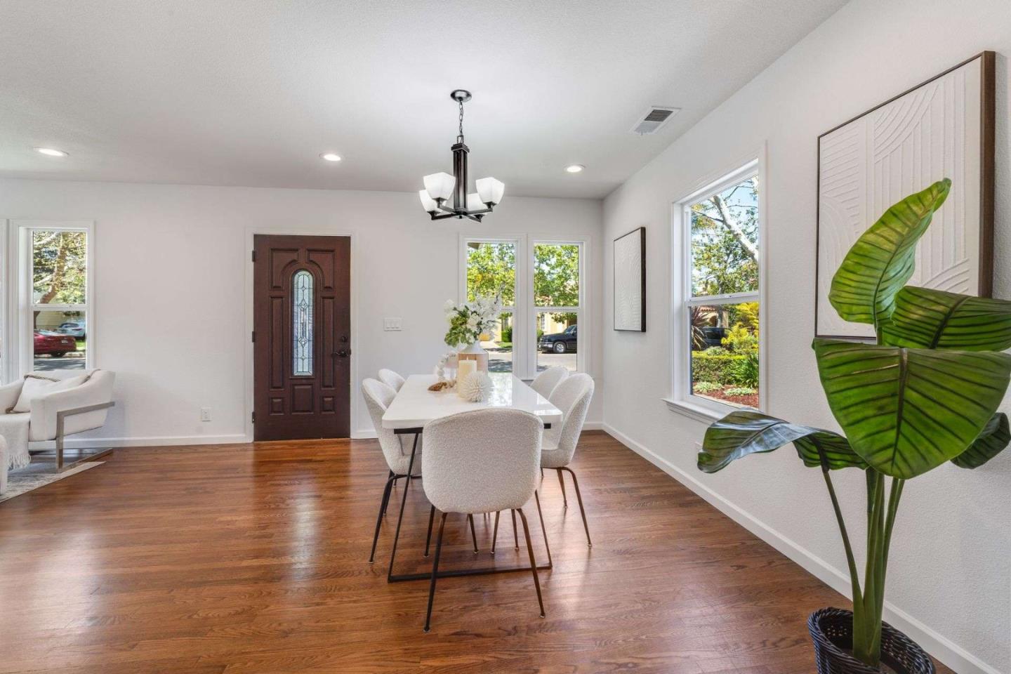 Detail Gallery Image 10 of 26 For 750 Schiele Ave, San Jose,  CA 95126 - 3 Beds | 2 Baths