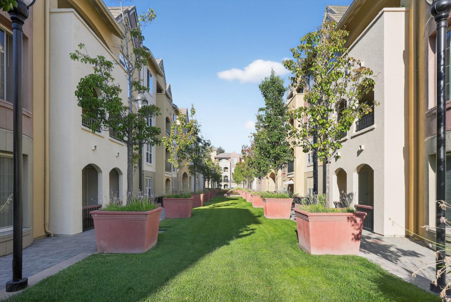 Detail Gallery Image 21 of 26 For 1550 Technology Dr #2112,  San Jose,  CA 95110 - 2 Beds | 2 Baths