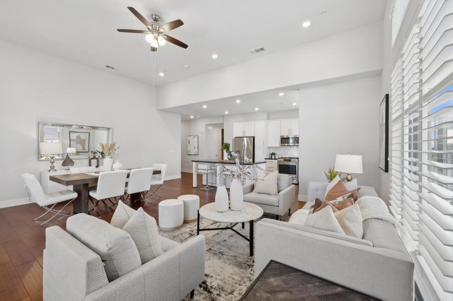 Detail Gallery Image 13 of 36 For 1028 Foster Square Ln #404,  Foster City,  CA 94404 - 3 Beds | 2 Baths