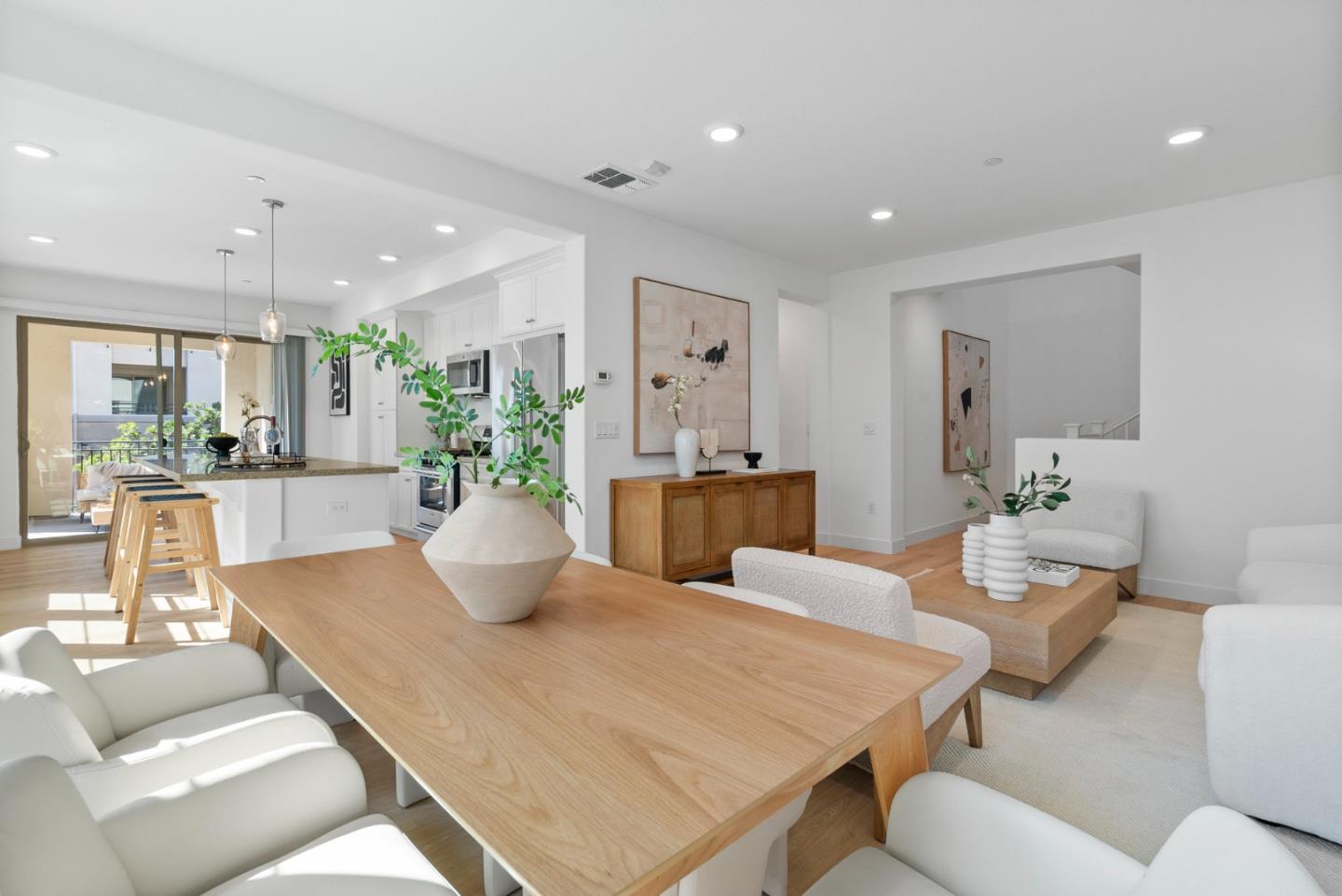 Detail Gallery Image 10 of 45 For 1087 Bigleaf Pl #108,  San Jose,  CA 95131 - 2 Beds | 2/1 Baths