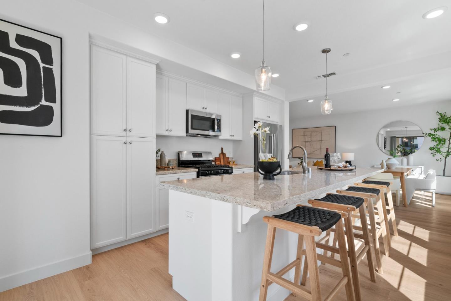 Detail Gallery Image 18 of 45 For 1087 Bigleaf Pl #108,  San Jose,  CA 95131 - 2 Beds | 2/1 Baths