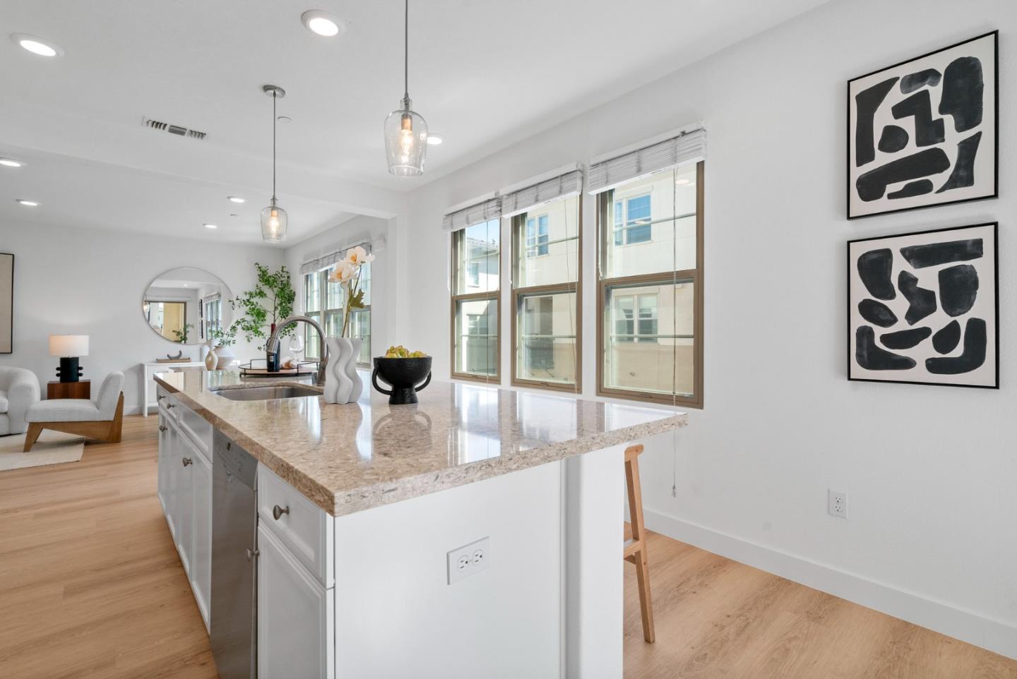 Detail Gallery Image 20 of 45 For 1087 Bigleaf Pl #108,  San Jose,  CA 95131 - 2 Beds | 2/1 Baths