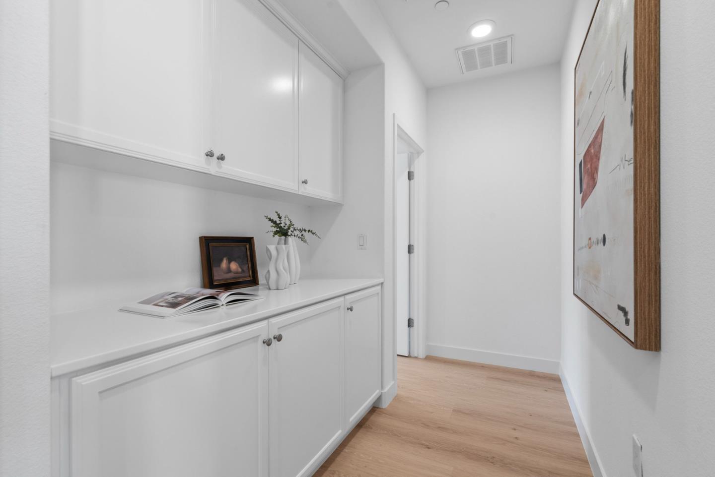 Detail Gallery Image 30 of 45 For 1087 Bigleaf Pl #108,  San Jose,  CA 95131 - 2 Beds | 2/1 Baths