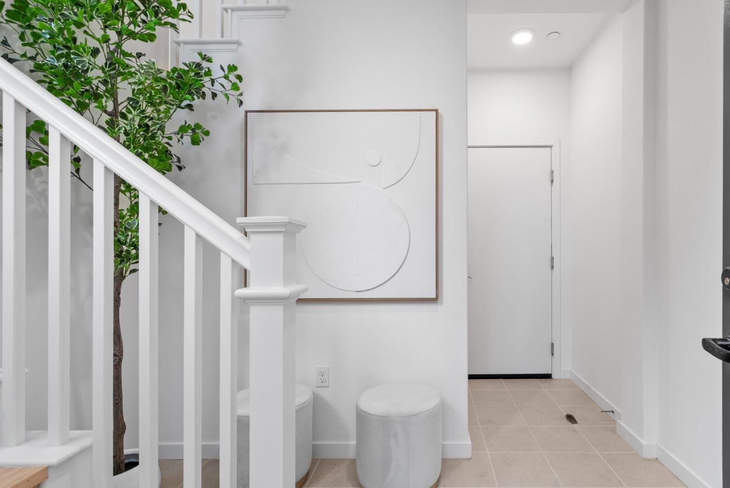 Detail Gallery Image 4 of 45 For 1087 Bigleaf Pl #108,  San Jose,  CA 95131 - 2 Beds | 2/1 Baths