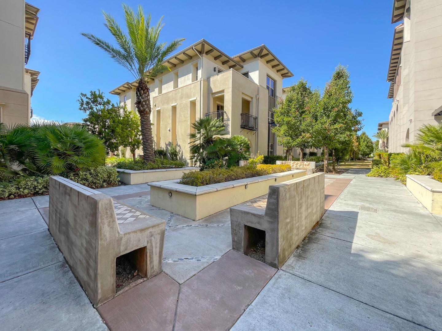 Detail Gallery Image 44 of 45 For 1087 Bigleaf Pl #108,  San Jose,  CA 95131 - 2 Beds | 2/1 Baths