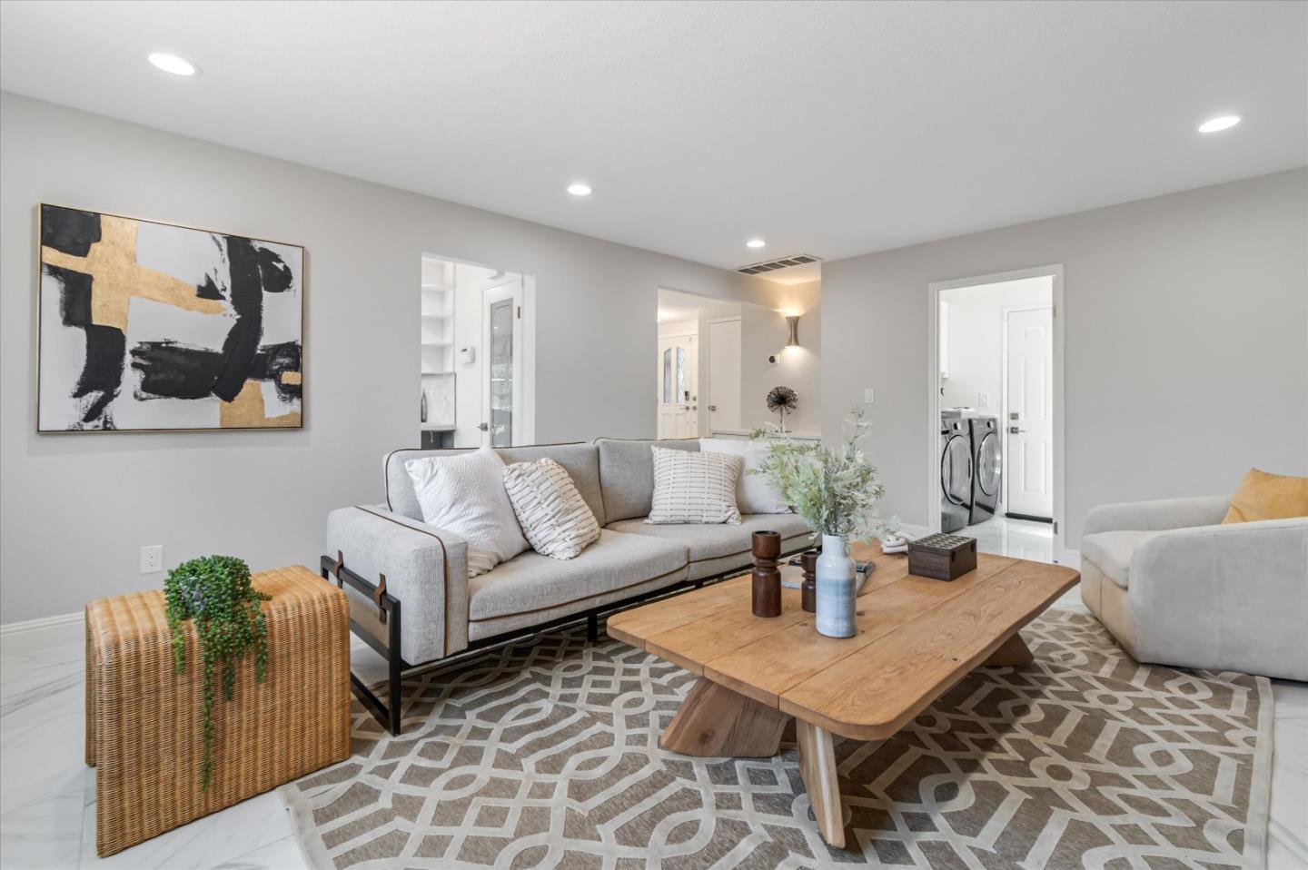 Detail Gallery Image 13 of 40 For 1269 Knollview Dr, Milpitas,  CA 95035 - 4 Beds | 2/1 Baths