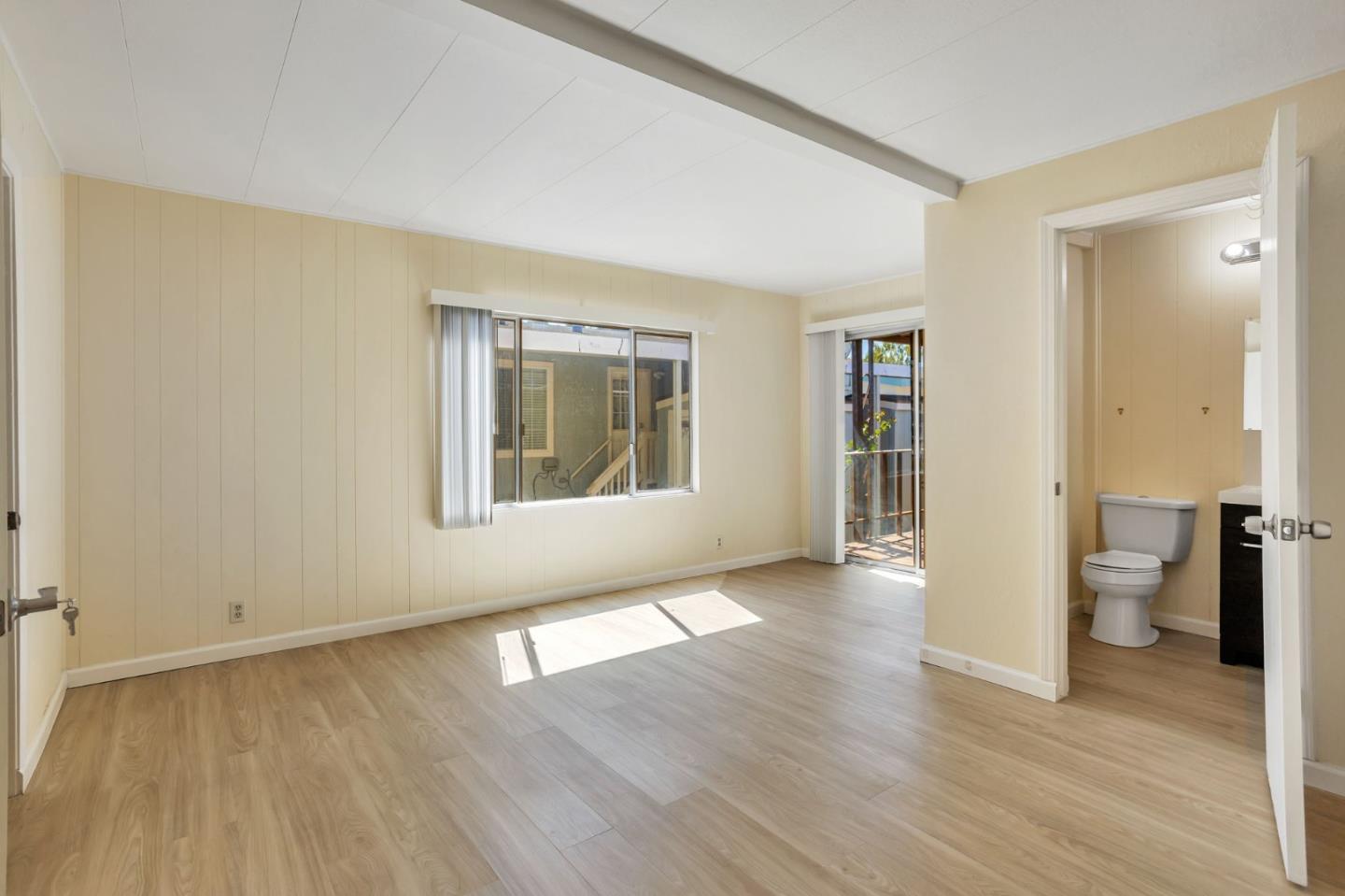 Detail Gallery Image 14 of 30 For 464 Mill Pond Dr #464,  San Jose,  CA 95125 - 3 Beds | 3 Baths