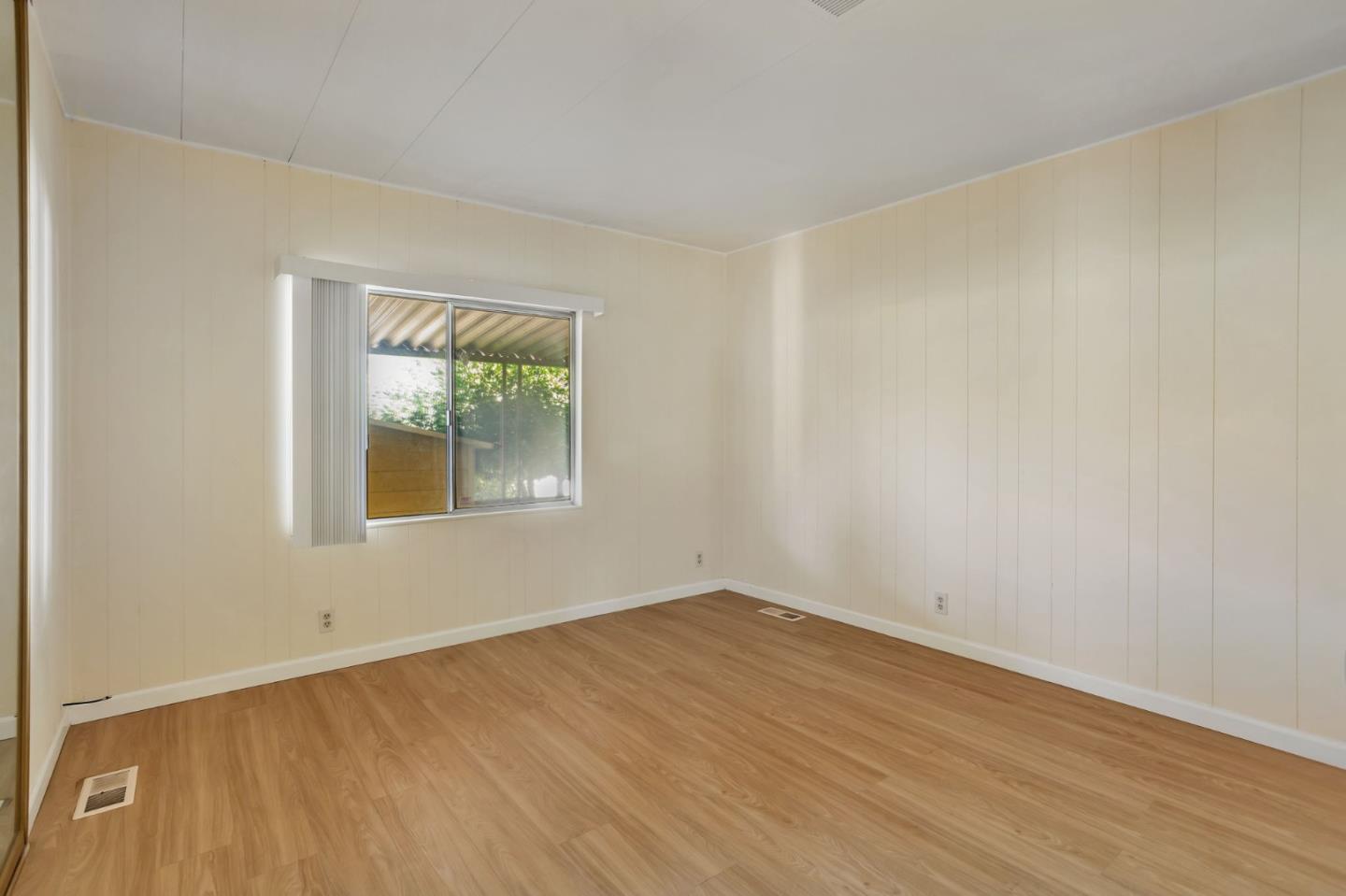 Detail Gallery Image 16 of 30 For 464 Mill Pond Dr #464,  San Jose,  CA 95125 - 3 Beds | 3 Baths