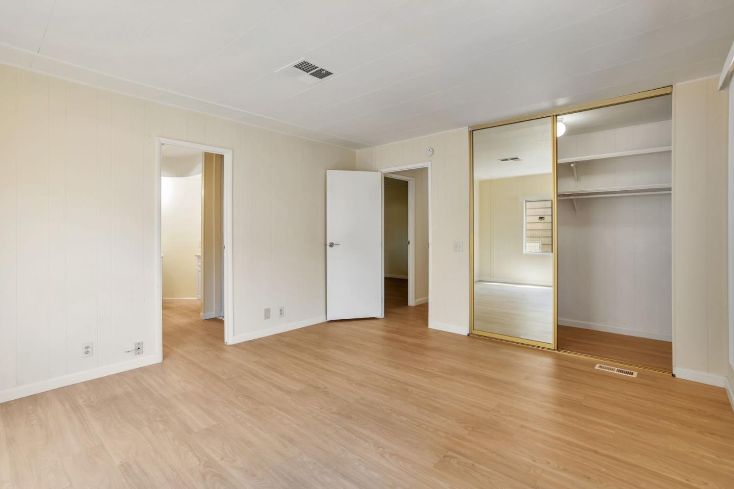 Detail Gallery Image 19 of 30 For 464 Mill Pond Dr #464,  San Jose,  CA 95125 - 3 Beds | 3 Baths