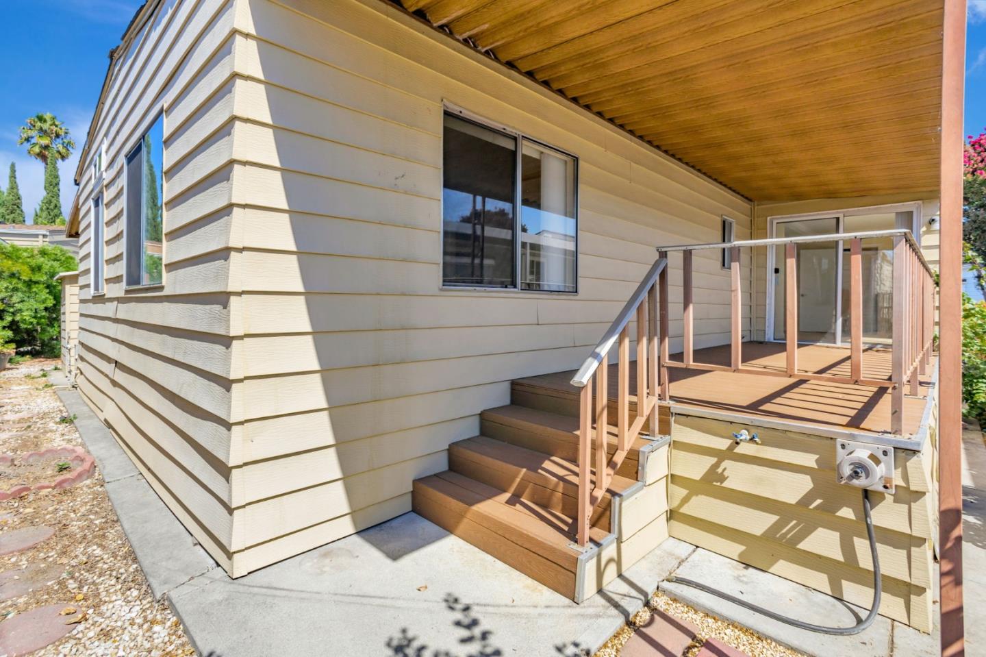Detail Gallery Image 28 of 30 For 464 Mill Pond Dr #464,  San Jose,  CA 95125 - 3 Beds | 3 Baths