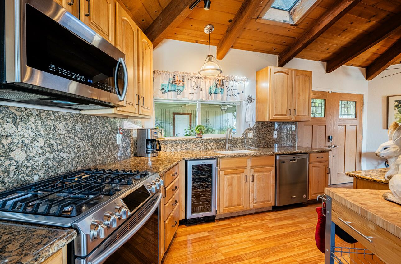 Detail Gallery Image 24 of 53 For 30 Pacific View Ter, Watsonville,  CA 95076 - 4 Beds | 2 Baths