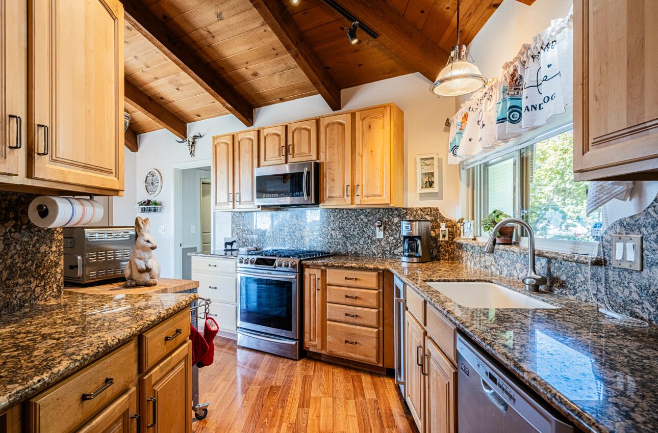 Detail Gallery Image 25 of 53 For 30 Pacific View Ter, Watsonville,  CA 95076 - 4 Beds | 2 Baths