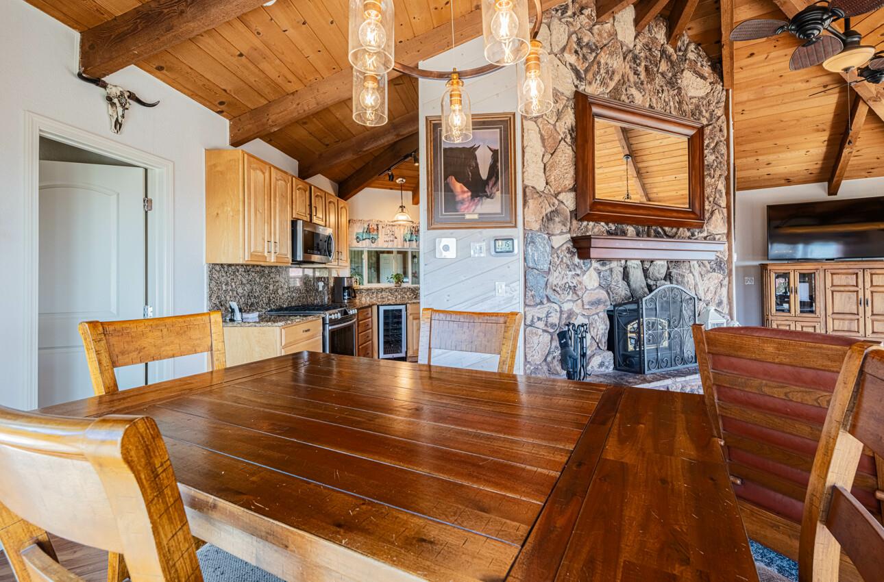 Detail Gallery Image 9 of 53 For 30 Pacific View Ter, Watsonville,  CA 95076 - 4 Beds | 2 Baths