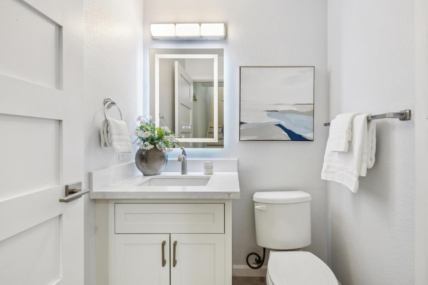 Detail Gallery Image 34 of 73 For 202 Commons Ln, Foster City,  CA 94404 - 2 Beds | 2/1 Baths