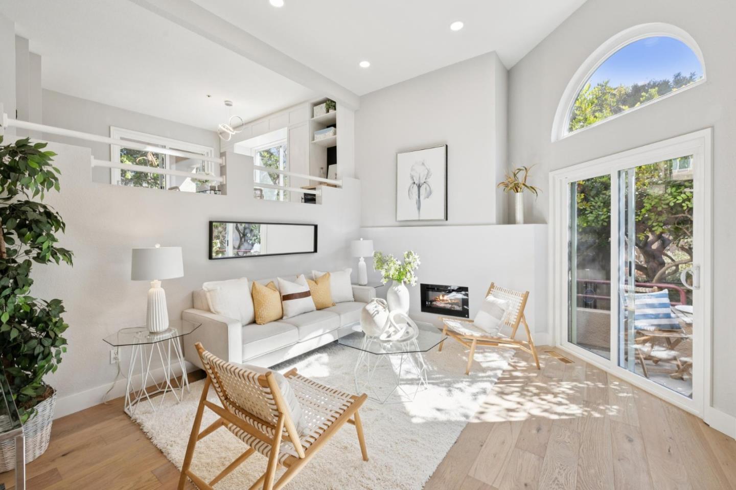 Detail Gallery Image 9 of 73 For 202 Commons Ln, Foster City,  CA 94404 - 2 Beds | 2/1 Baths