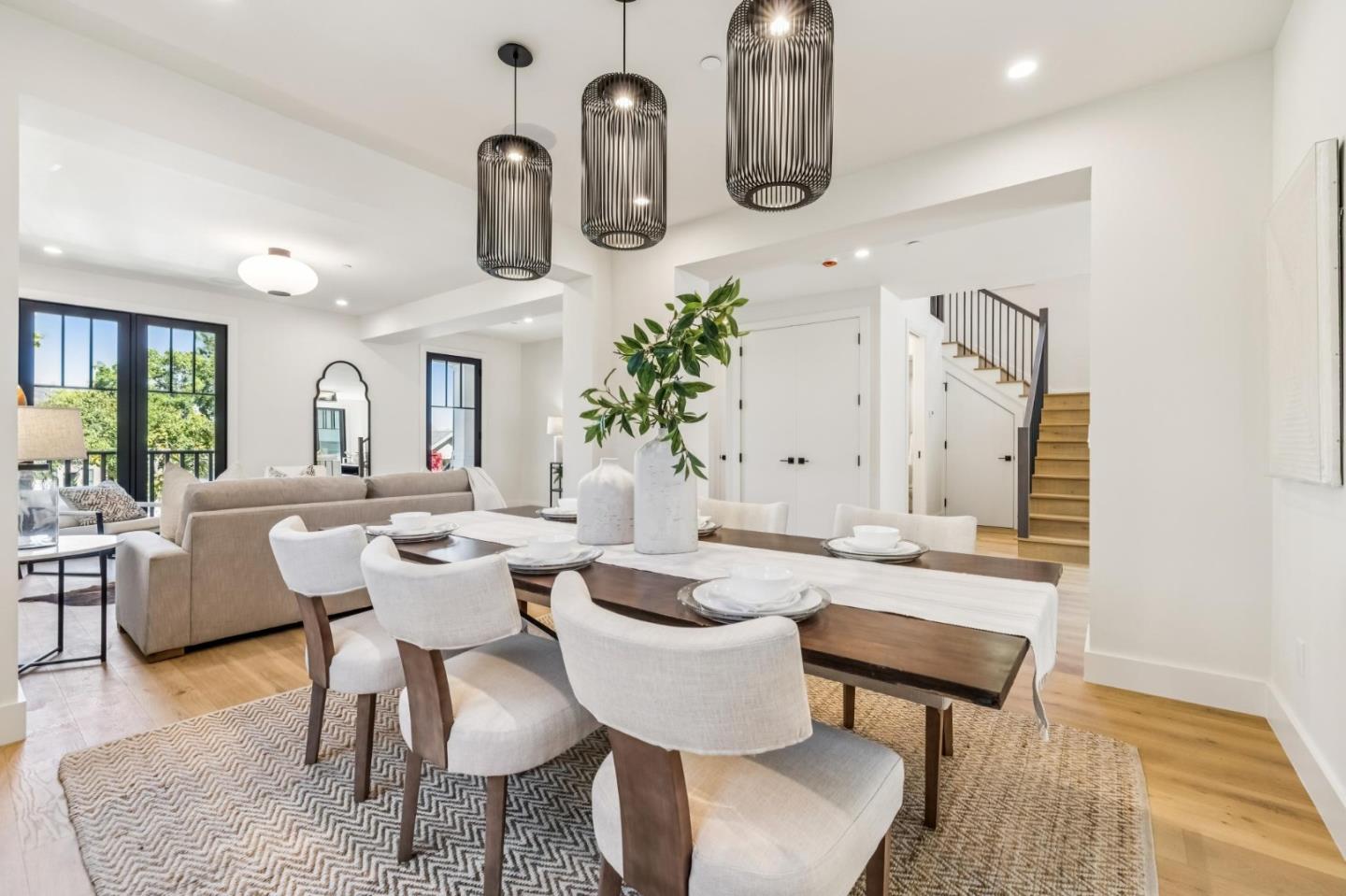 Detail Gallery Image 26 of 101 For 1425 Castillo Ave, Burlingame,  CA 94010 - 4 Beds | 4 Baths
