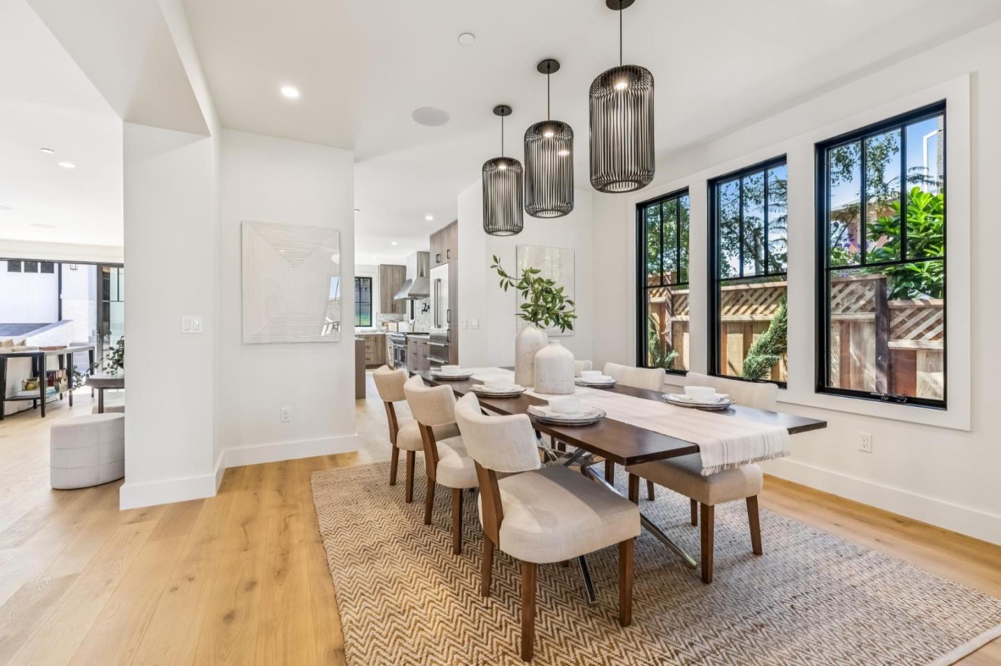 Detail Gallery Image 30 of 101 For 1425 Castillo Ave, Burlingame,  CA 94010 - 4 Beds | 4 Baths