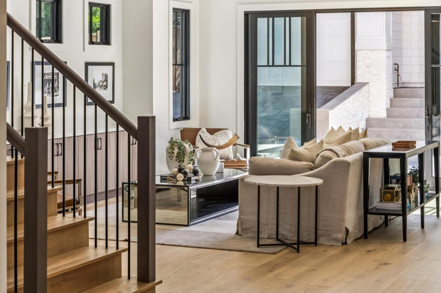 Detail Gallery Image 33 of 101 For 1425 Castillo Ave, Burlingame,  CA 94010 - 4 Beds | 4 Baths