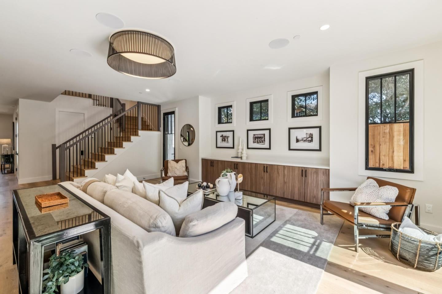 Detail Gallery Image 38 of 101 For 1425 Castillo Ave, Burlingame,  CA 94010 - 4 Beds | 4 Baths