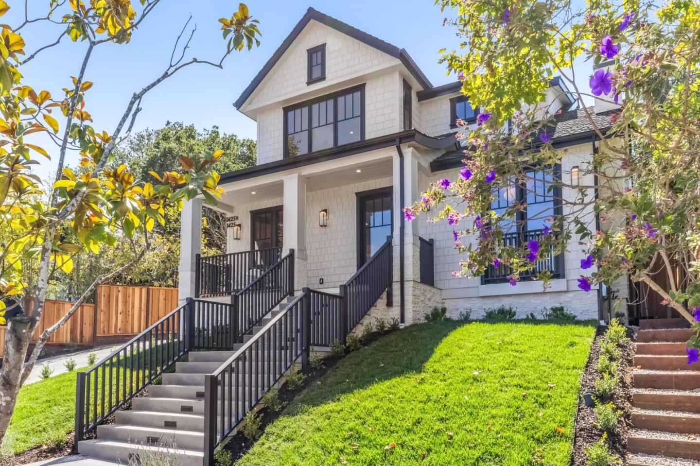 Detail Gallery Image 4 of 101 For 1425 Castillo Ave, Burlingame,  CA 94010 - 4 Beds | 4 Baths