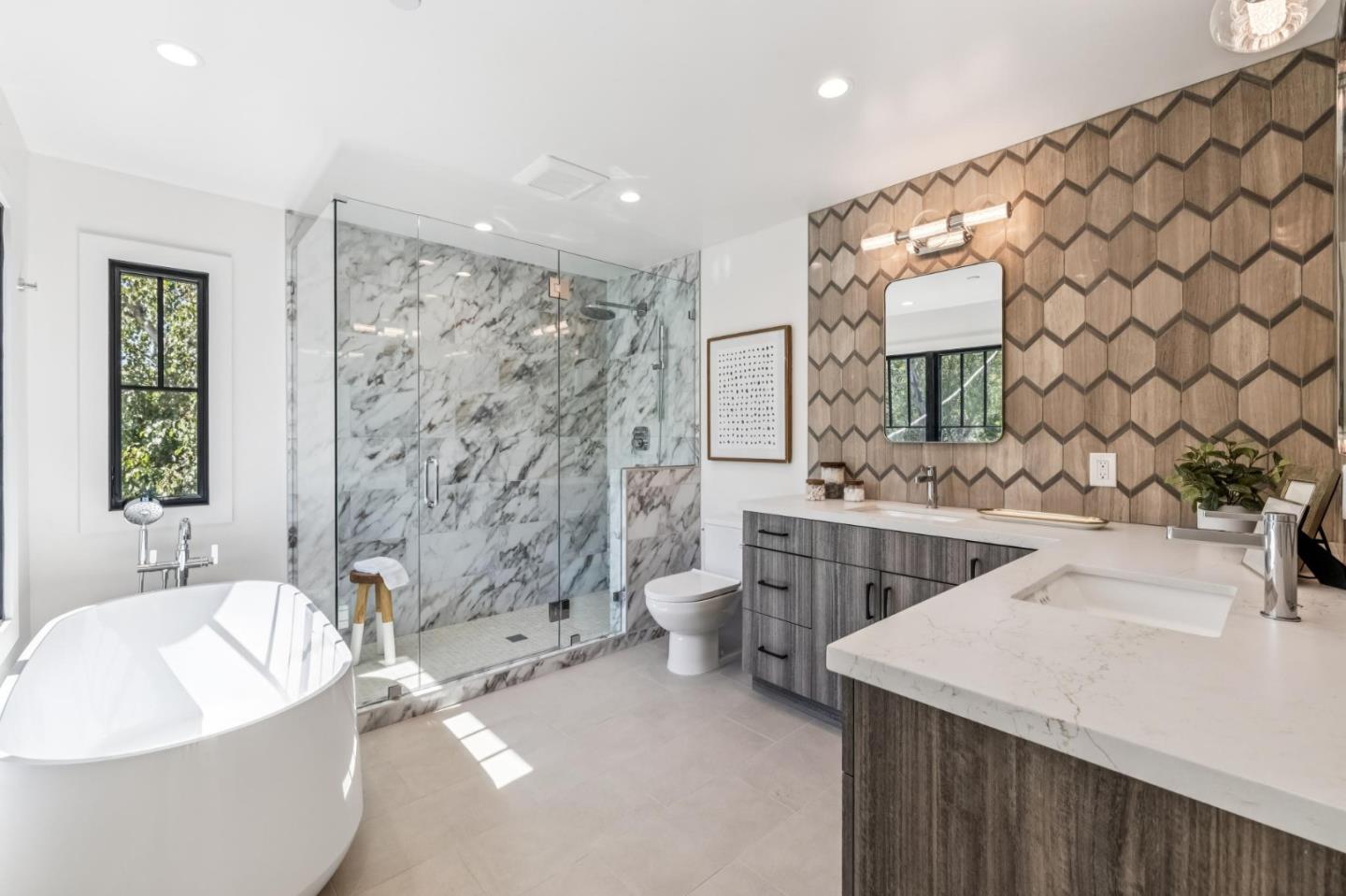 Detail Gallery Image 62 of 101 For 1425 Castillo Ave, Burlingame,  CA 94010 - 4 Beds | 4 Baths