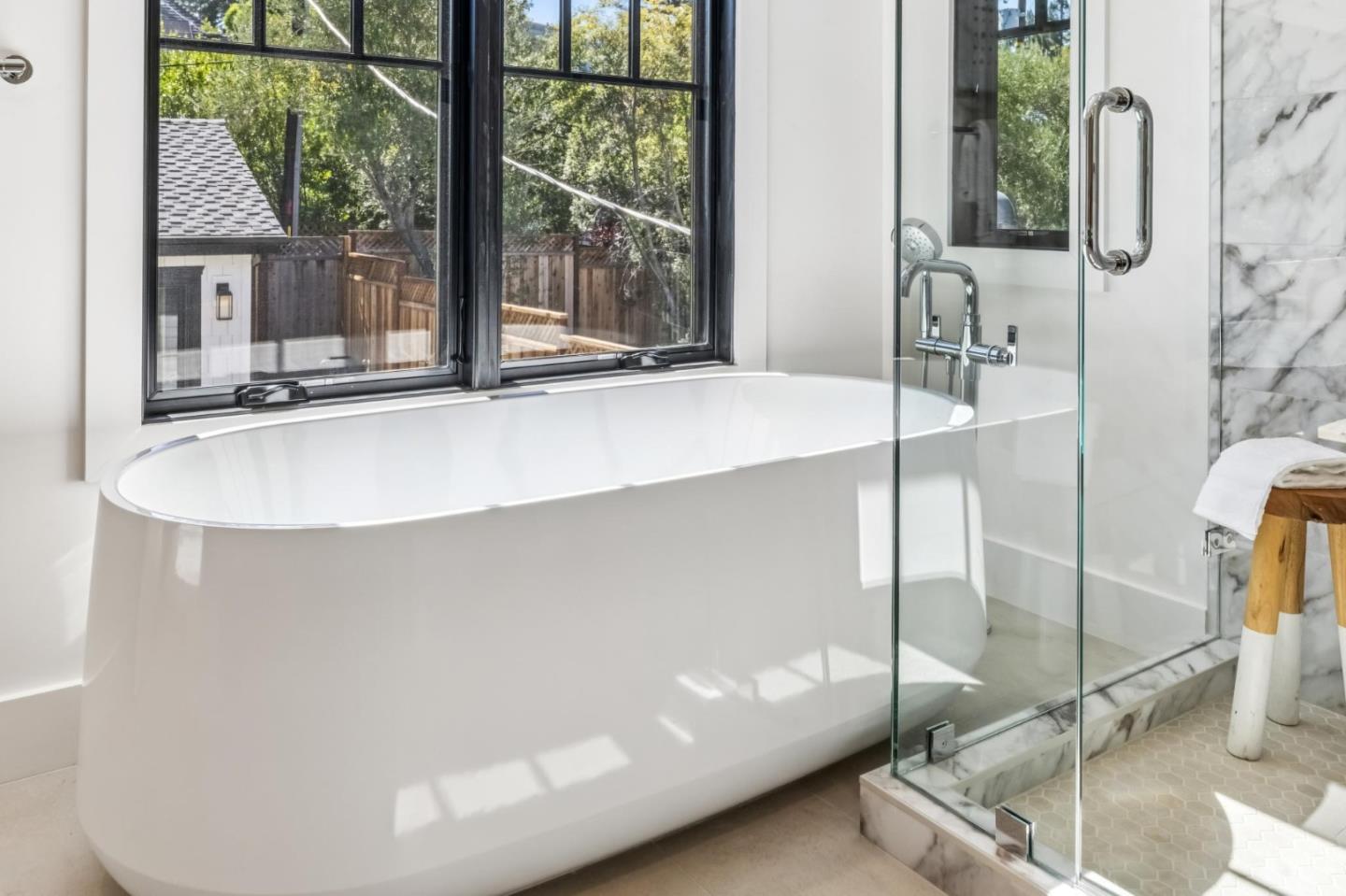Detail Gallery Image 64 of 101 For 1425 Castillo Ave, Burlingame,  CA 94010 - 4 Beds | 4 Baths