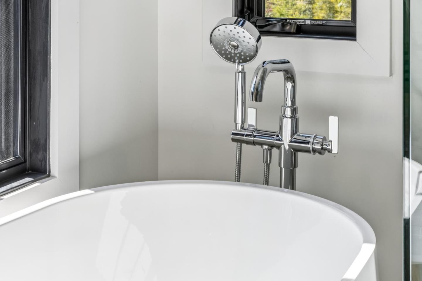 Detail Gallery Image 65 of 101 For 1425 Castillo Ave, Burlingame,  CA 94010 - 4 Beds | 4 Baths