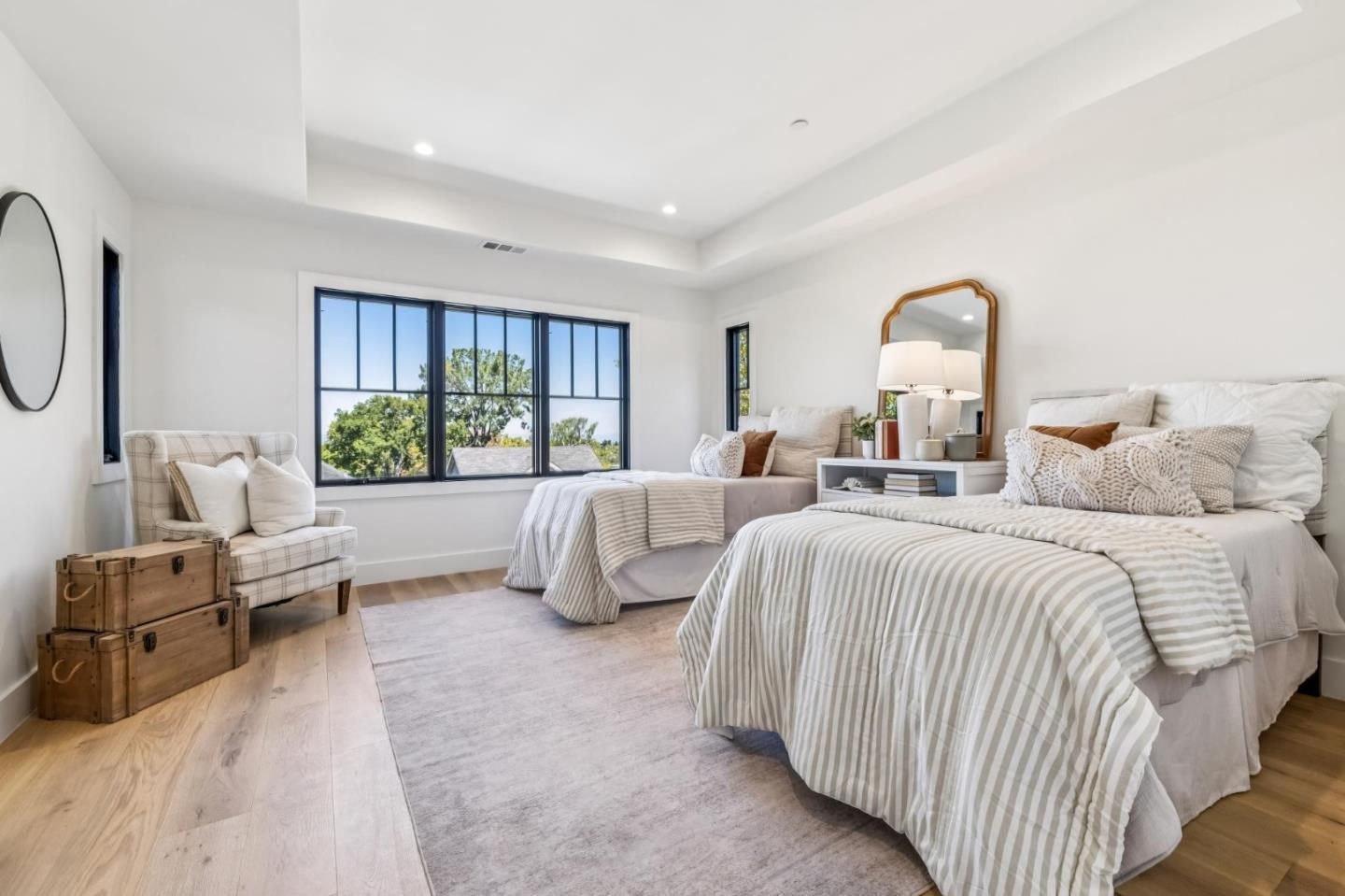 Detail Gallery Image 69 of 101 For 1425 Castillo Ave, Burlingame,  CA 94010 - 4 Beds | 4 Baths