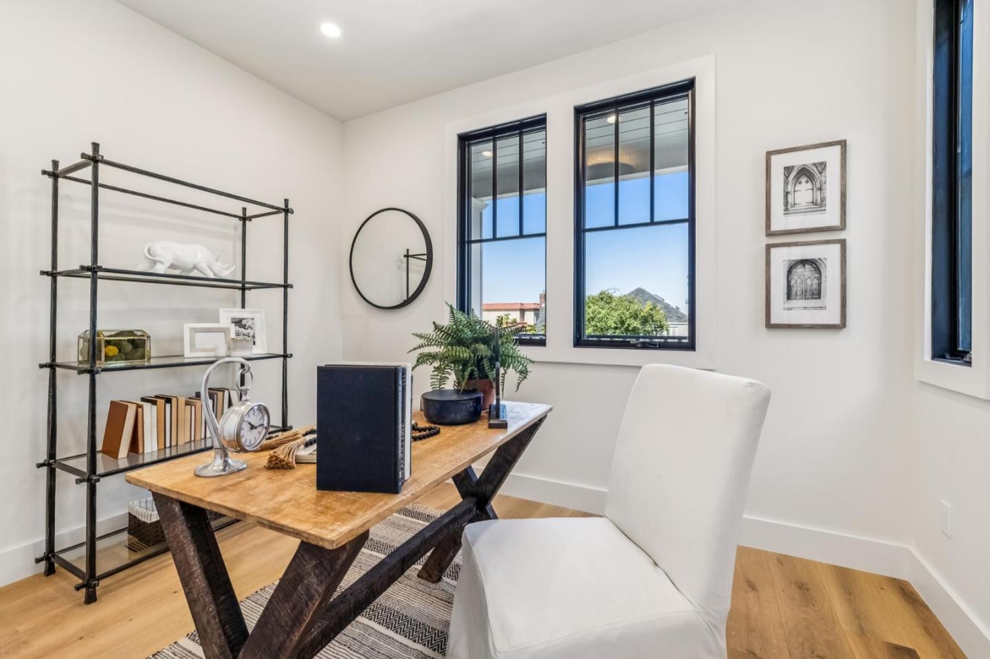 Detail Gallery Image 82 of 101 For 1425 Castillo Ave, Burlingame,  CA 94010 - 4 Beds | 4 Baths