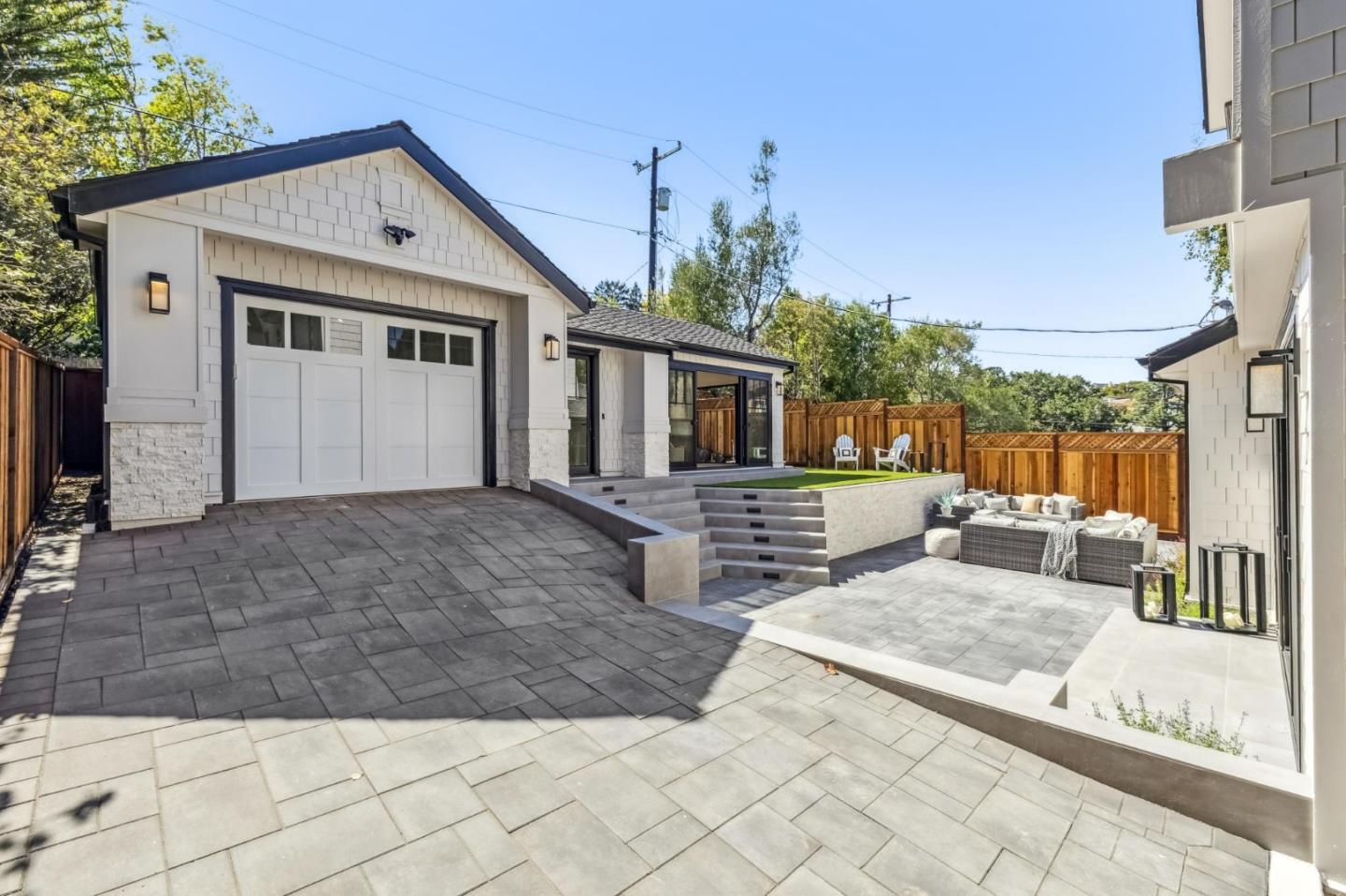 Detail Gallery Image 85 of 101 For 1425 Castillo Ave, Burlingame,  CA 94010 - 4 Beds | 4 Baths