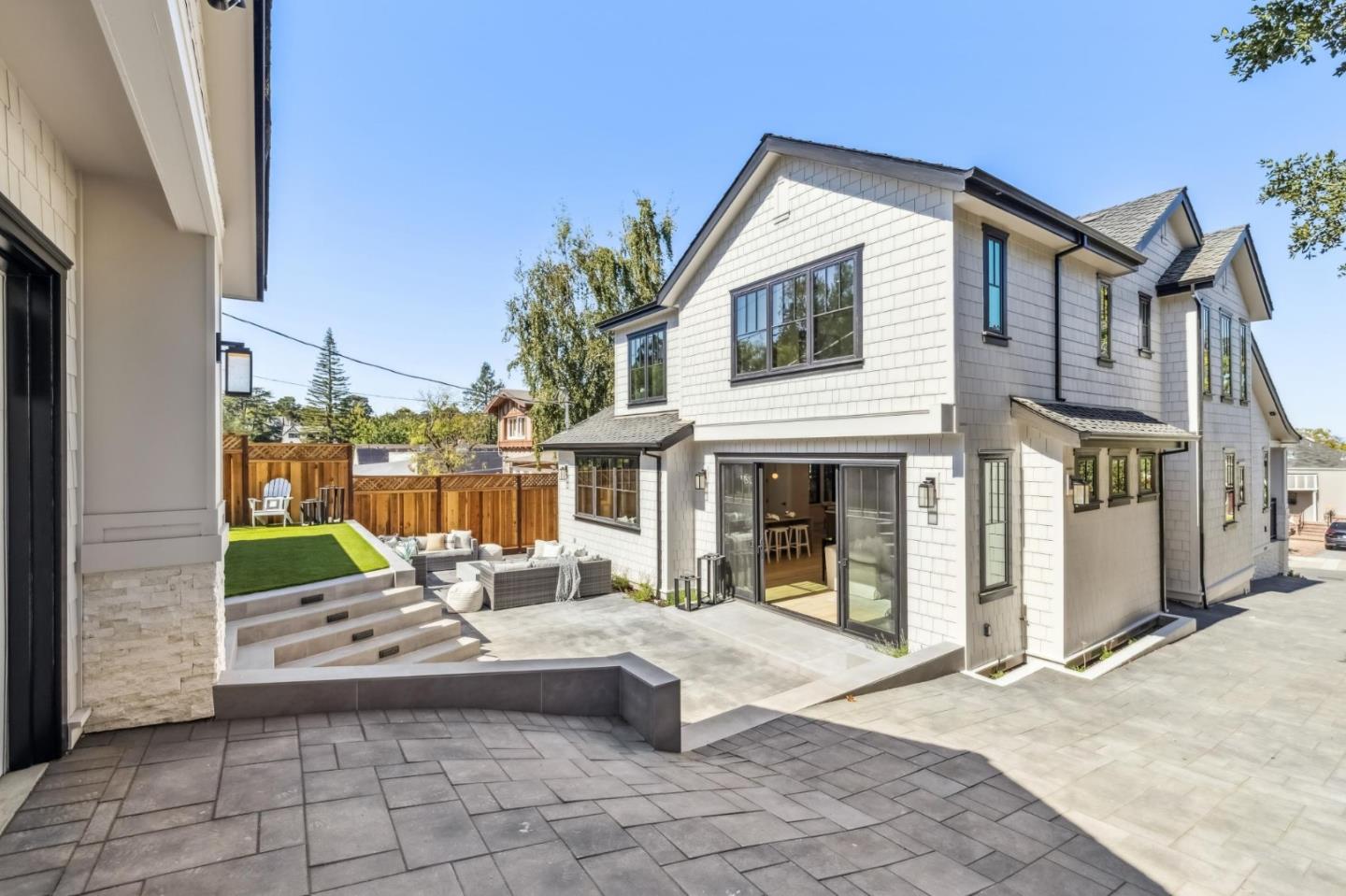 Detail Gallery Image 87 of 101 For 1425 Castillo Ave, Burlingame,  CA 94010 - 4 Beds | 4 Baths