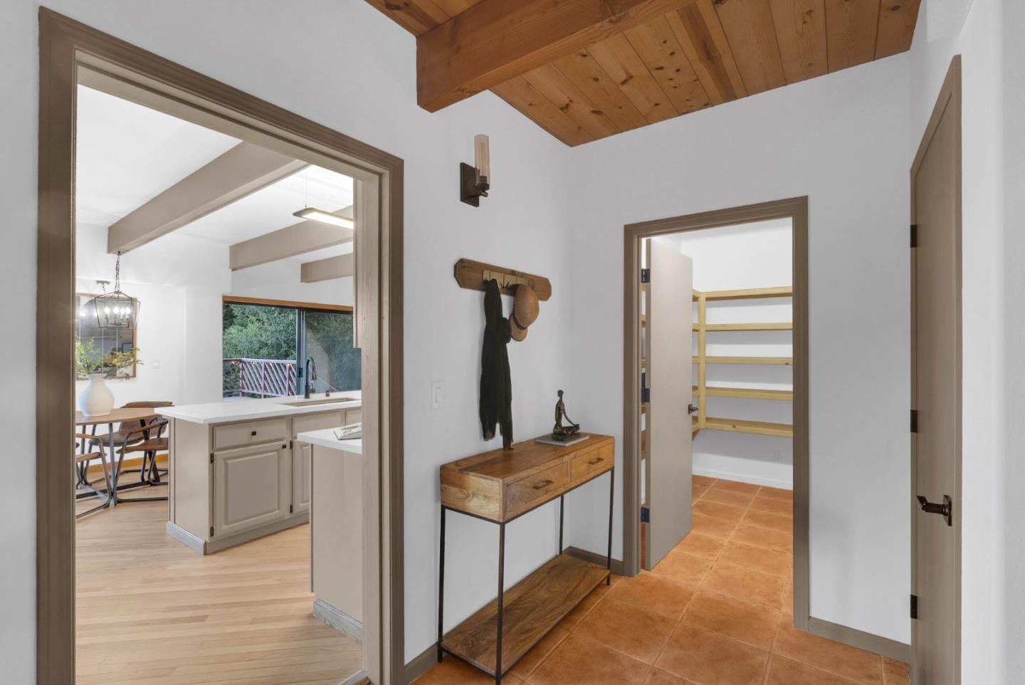 Detail Gallery Image 12 of 62 For 10348 West Dr, Felton,  CA 95018 - 2 Beds | 1/1 Baths