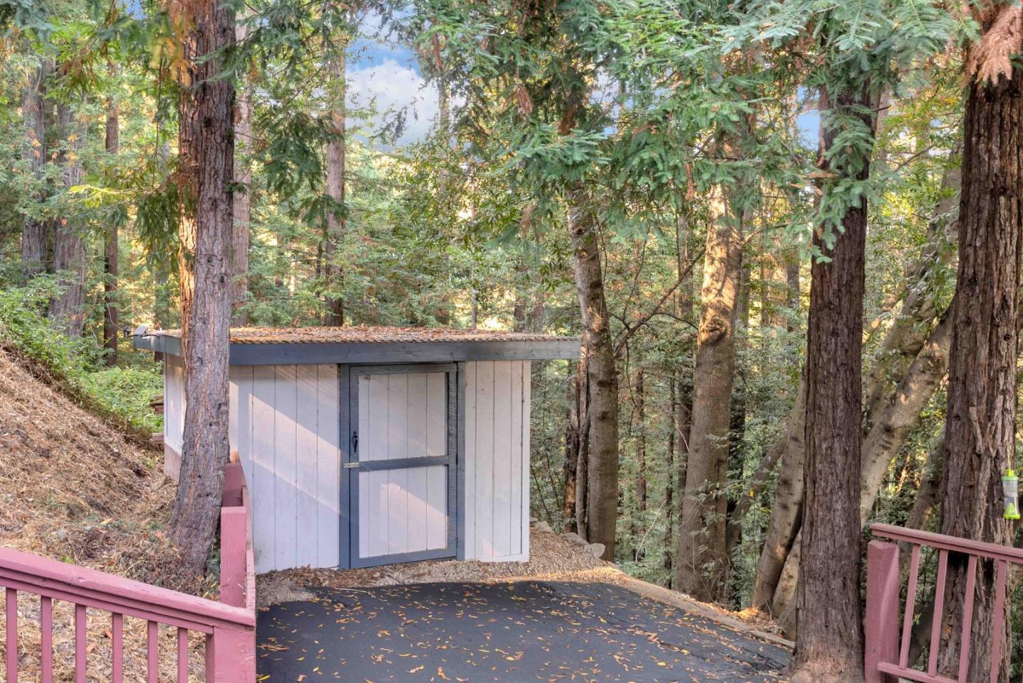 Detail Gallery Image 28 of 62 For 10348 West Dr, Felton,  CA 95018 - 2 Beds | 1/1 Baths