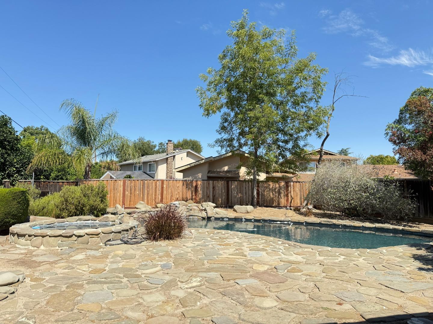 Detail Gallery Image 50 of 61 For 1105 Lorne Way, Sunnyvale,  CA 94087 - 4 Beds | 2 Baths