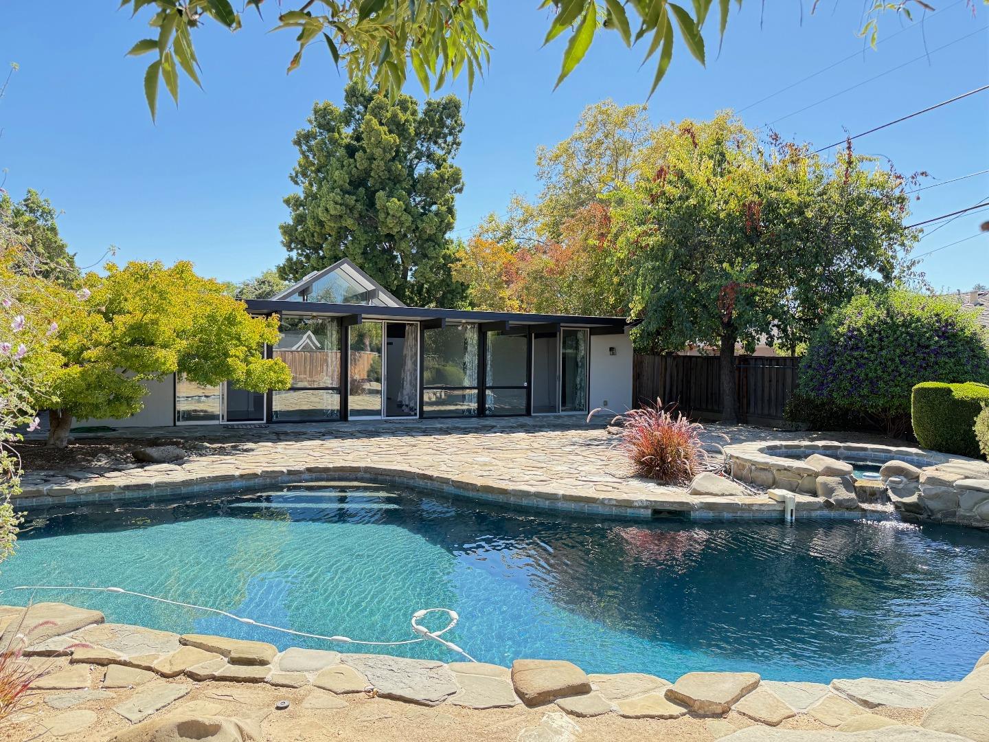 Detail Gallery Image 54 of 61 For 1105 Lorne Way, Sunnyvale,  CA 94087 - 4 Beds | 2 Baths
