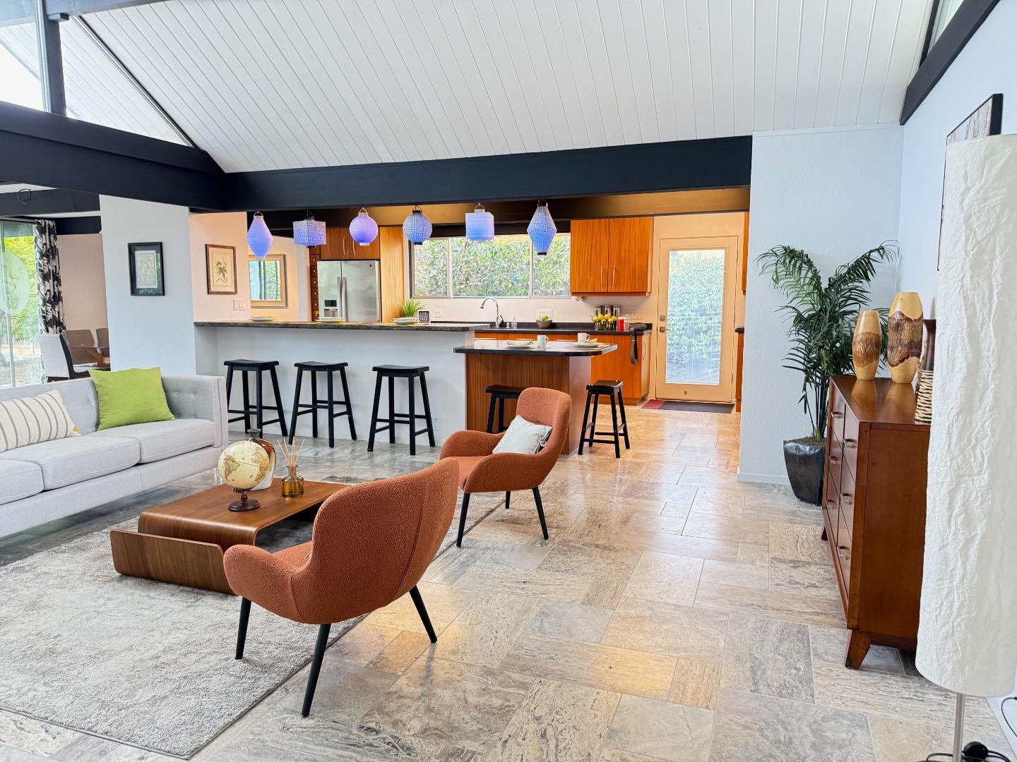 Detail Gallery Image 9 of 61 For 1105 Lorne Way, Sunnyvale,  CA 94087 - 4 Beds | 2 Baths