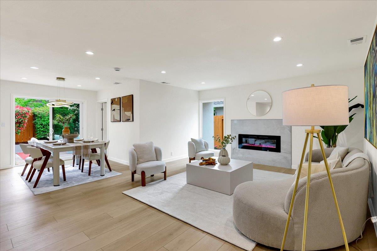 Detail Gallery Image 5 of 50 For 1944 Bernice Way, San Jose,  CA 95124 - 4 Beds | 2 Baths