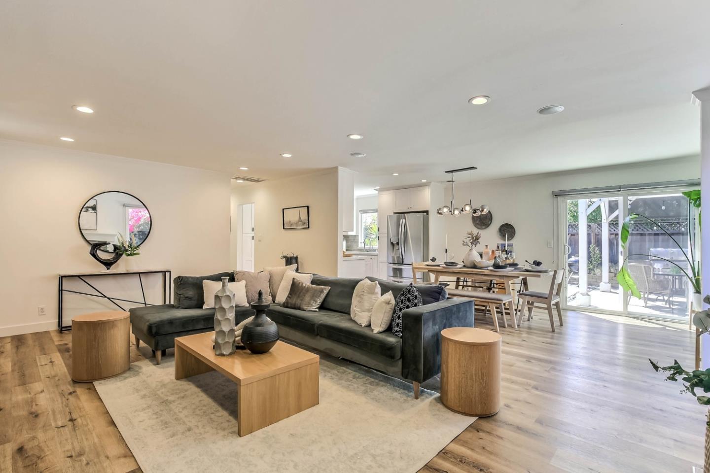 Detail Gallery Image 3 of 22 For 3429 New Jersey Ave, San Jose,  CA 95124 - 3 Beds | 2 Baths