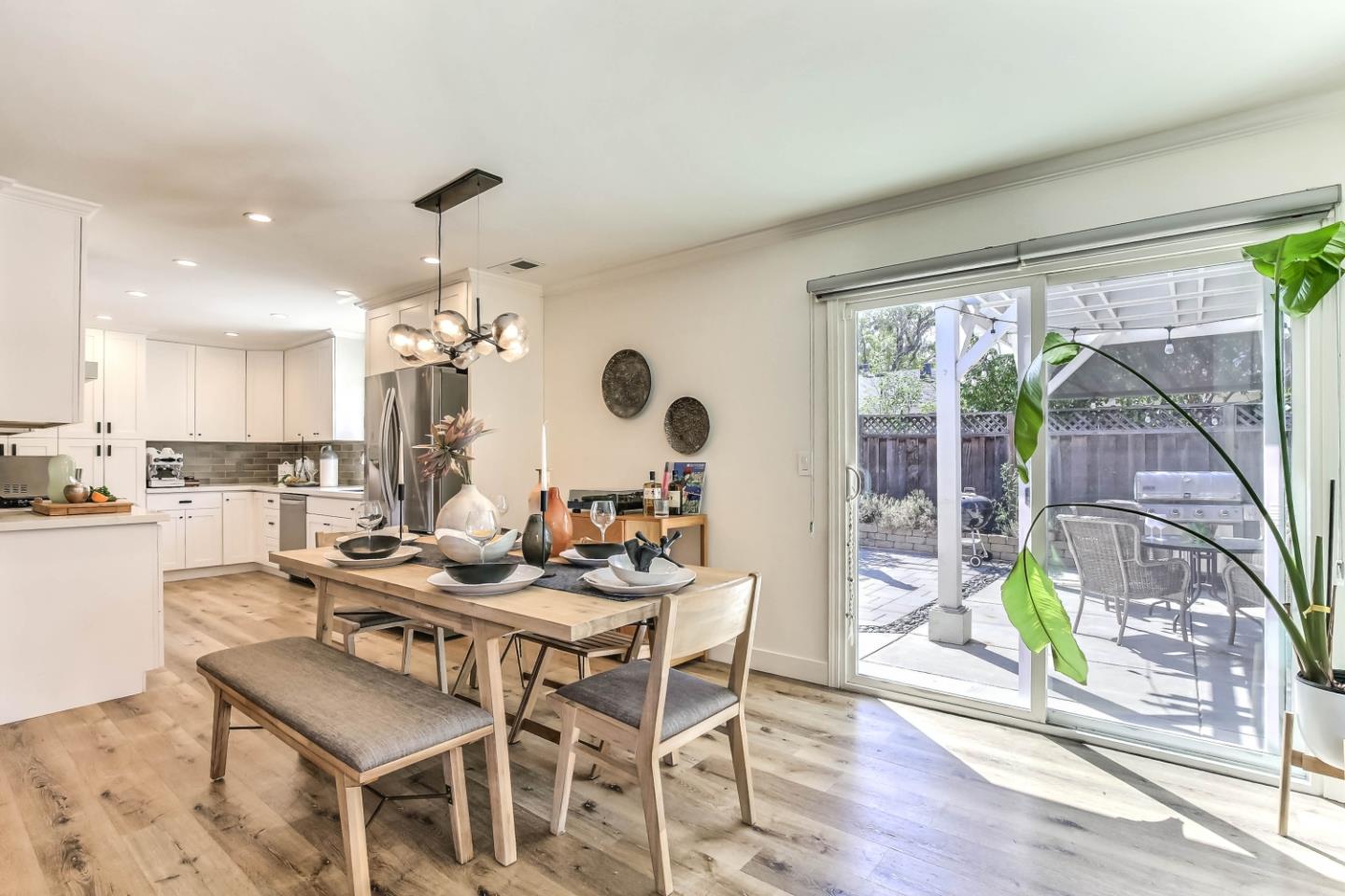 Detail Gallery Image 8 of 22 For 3429 New Jersey Ave, San Jose,  CA 95124 - 3 Beds | 2 Baths