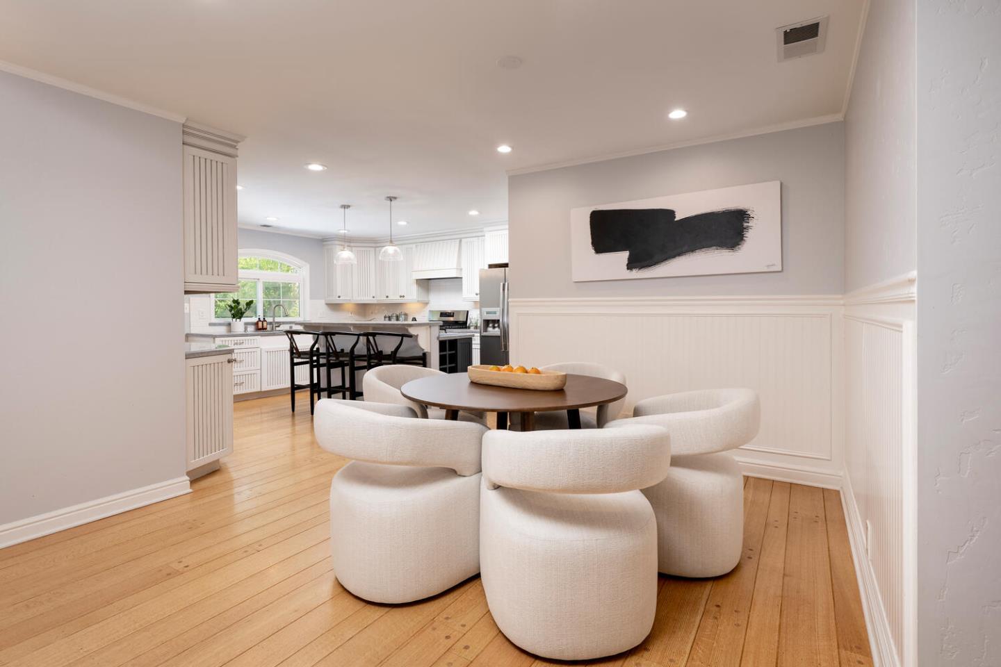 Detail Gallery Image 11 of 29 For 807 Cedar St, San Carlos,  CA 94070 - 3 Beds | 2 Baths