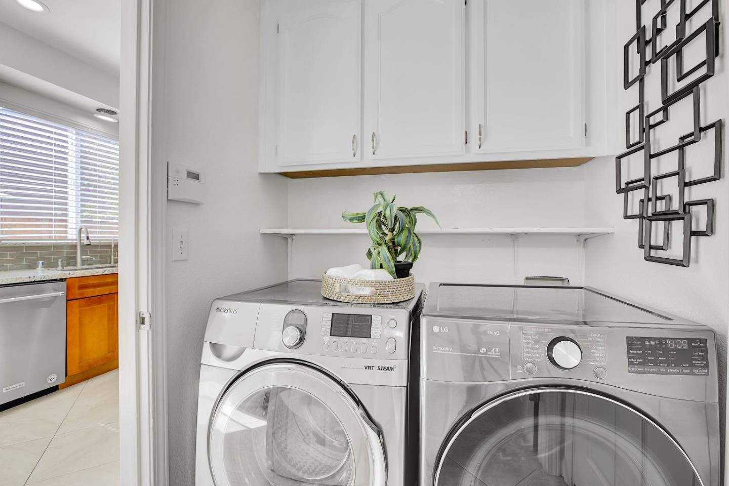 Detail Gallery Image 15 of 29 For 2183 Hunter Pl, Santa Clara,  CA 95054 - 4 Beds | 2/1 Baths